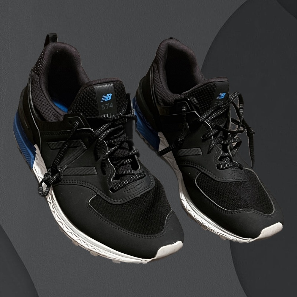 New Balance 574 Running Shoe Athletic Shoe Black Blue White Mens Size 10